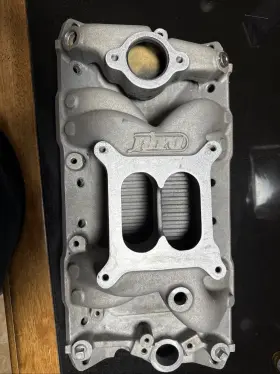 DRT051 CHEVROLET Airgap Intake Manifold Dart