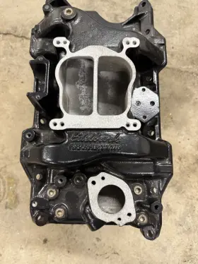 217-G EDELBROCK Intake Fuel
