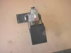 374.IS8Q14 ISUZU Nqr Diesel Fuel Water Separator