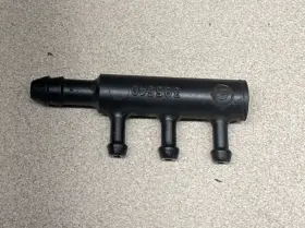 395540 JOHNSON EVINRUDE OMC Outboard Fuel Manifold