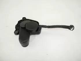 2760100431 MERCEDES Engine Oil Seperator Ventilator Valve