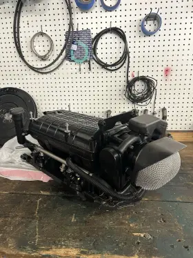 8M0107038 MERCRUISER Dressed Intake Manifold