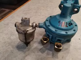 982063 OMC Mech Fuel Pump Glass Bowl #2