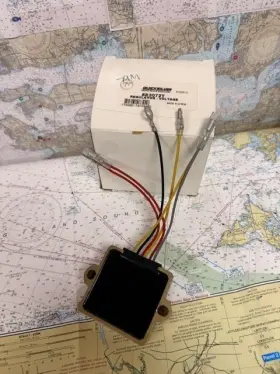 883072T QUICKSILVER Voltage Regulator