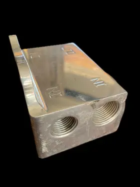 BIL085R TEAGUE CUSTOM MARINE INC Billet Fuel Filter Mount Npt #3