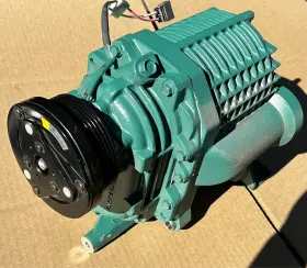 889979 VOLVO PENTA Engine Supercharger Compressor D4 Marine