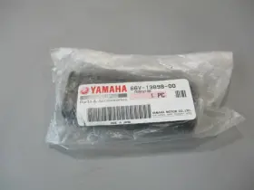 66V-13898-00 YAMAHA Waverunner Fuel Pump Holder Nos