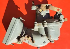 12091 ZENITH Chris Craft Hacker Carburetor Century